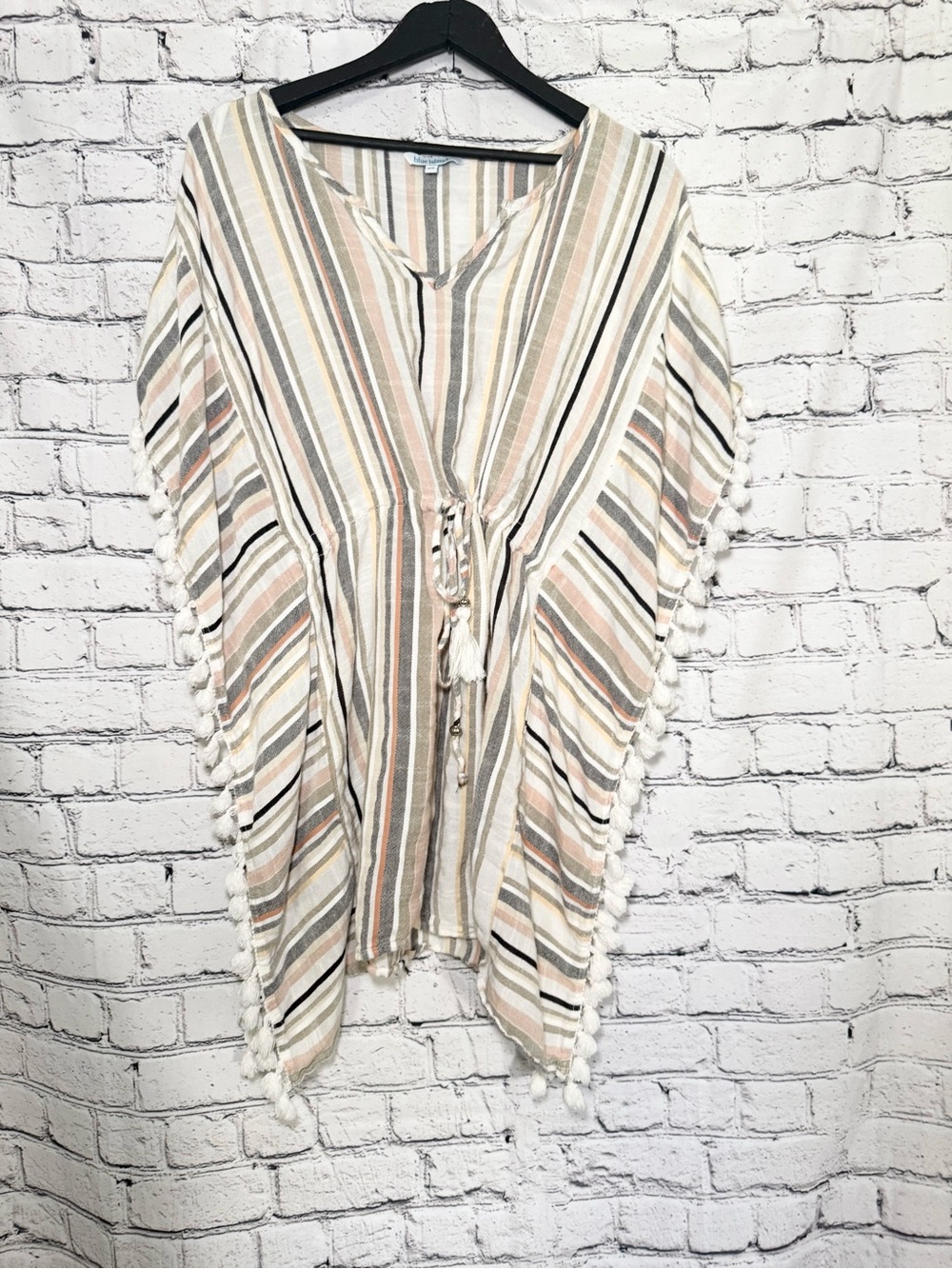 Striped Tassel Tie-Front Poncho Top - Neutral Stripe. Size XS